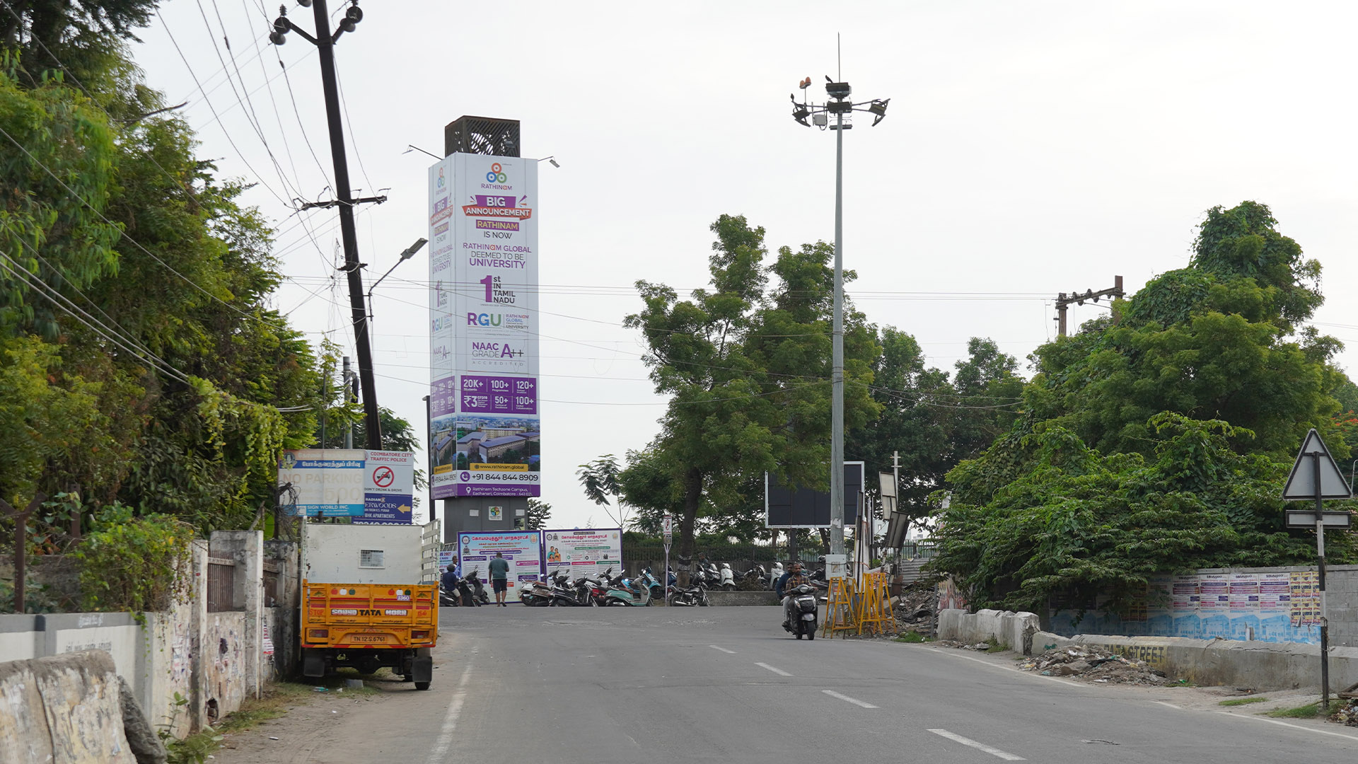 Visual Marker 10x38 (Selva chinthamani lake) Selvapuram Main Road - Gate Entrance 1
